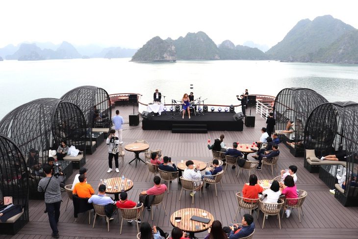 Các tỉnh lên phương án đón khách Trung Quốc - Ảnh 1. Các tỉnh lên phương án đón khách Trung Quốc - Ảnh 1.