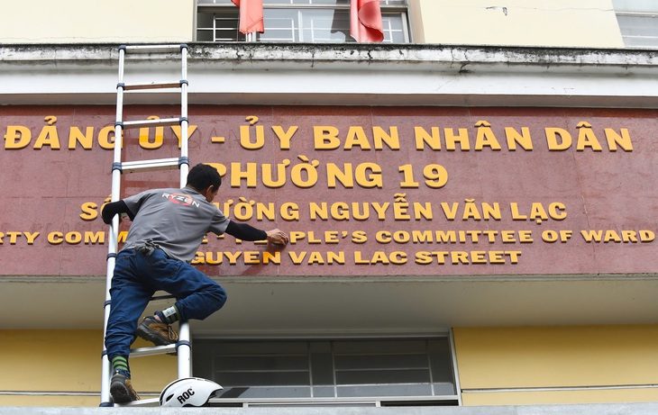 img8119-17352929080582015521720 Các phường tại TP.HCM tất bật trước giờ sáp nhập - Ảnh 1.