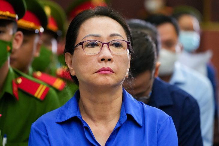 Bà Trương Mỹ Lan đòi SCB trả lại 5.000 tỉ tăng vốn điều lệ bất thành - Ảnh 1. Bà Trương Mỹ Lan đòi SCB trả lại 5.000 tỉ tăng vốn điều lệ bất thành - Ảnh 1.