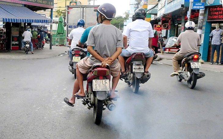 Cần lộ trình xã hội hóa kiểm định khí thải xe máy - Ảnh 1. Cần lộ trình xã hội hóa kiểm định khí thải xe máy - Ảnh 1.