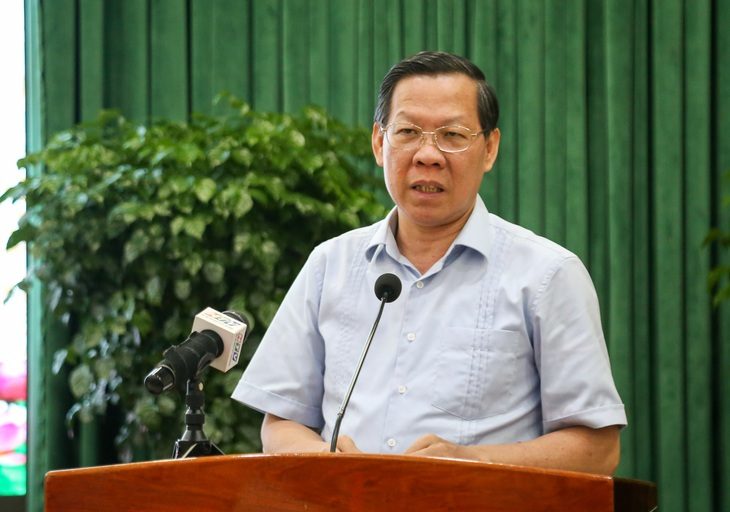 Chủ tịch Phan Văn Mãi: 'Làm nóng lại tinh thần dám nghĩ dám làm của cán bộ TP.HCM' - Ảnh 1.